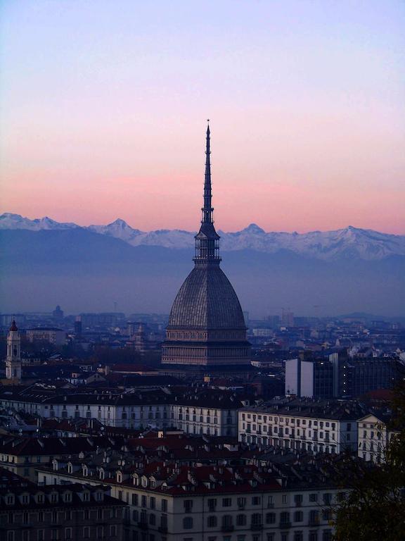 Casa Petrarca Bed & Breakfast Turin Ngoại thất bức ảnh